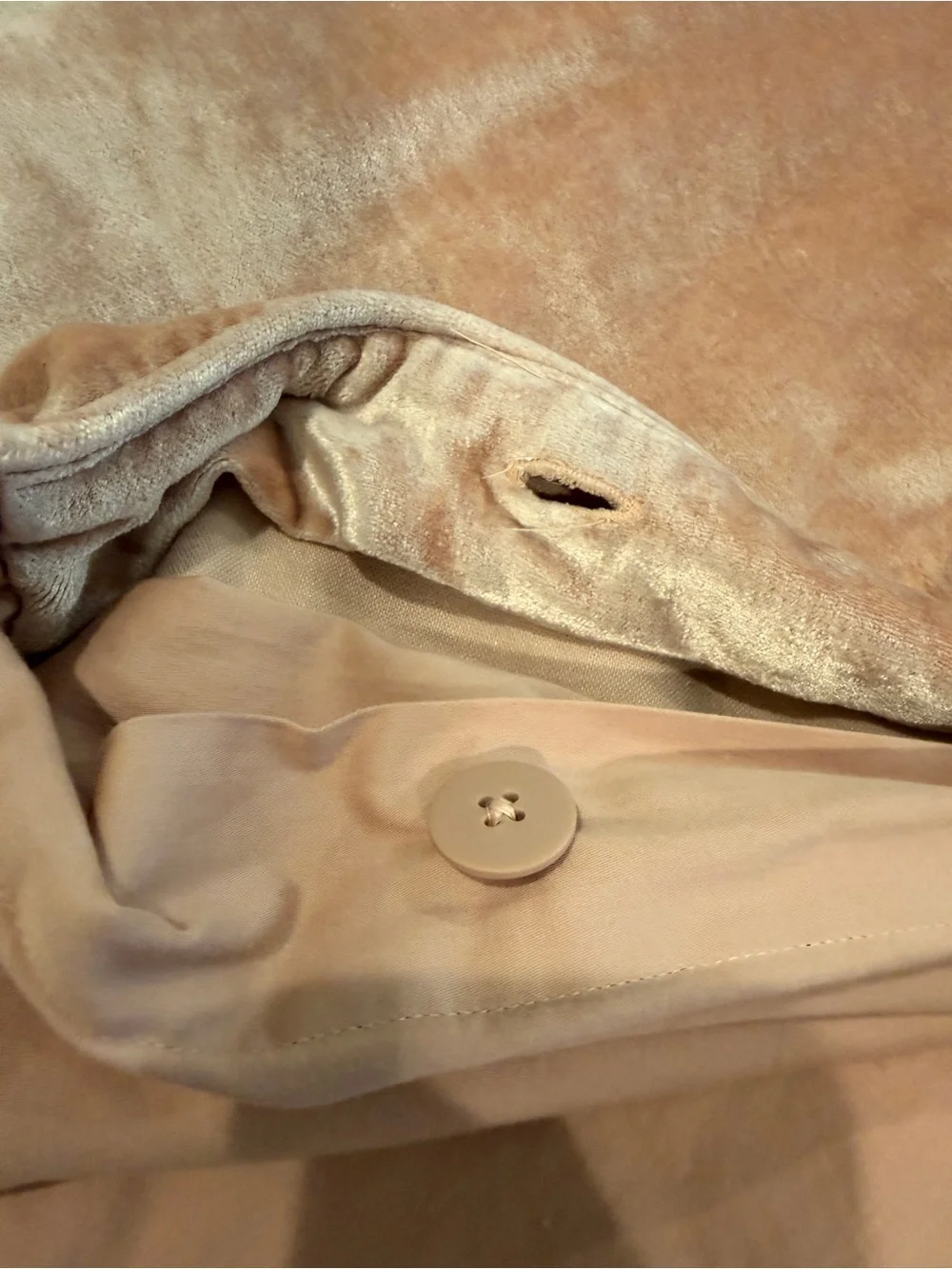 Luxurious Velvet Duvet Cover in Blush Pink w/ shams